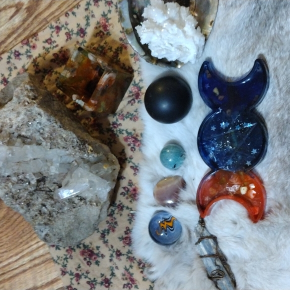 Triple goddess altar tray cup holder wiccan pagan altar homemade with positive - Picture 1 of 6